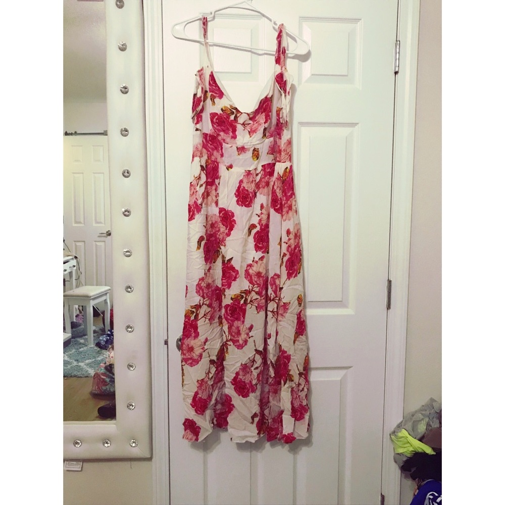 Cold shoulder floral maxi dress